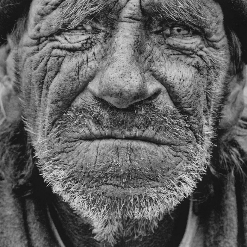 "I am fascinated by the mystery hidden in faces": Billy Plummer's expressive portraits "I am fascinated by the mystery hidden in faces": Billy Plummer's expressive portraits