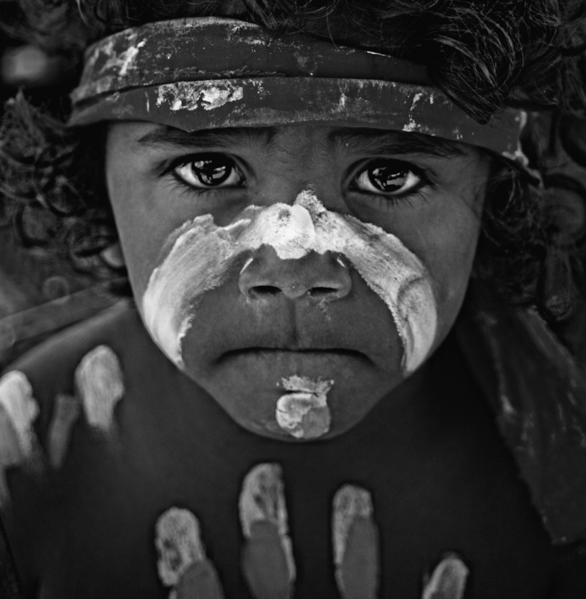 "I am fascinated by the mystery hidden in faces": Billy Plummer's expressive portraits "I am fascinated by the mystery hidden in faces": Billy Plummer's expressive portraits