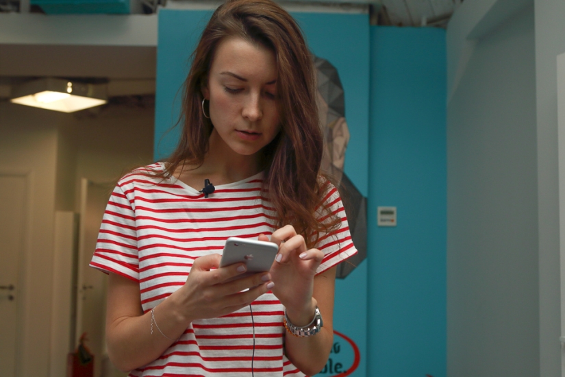 I can't hear you! Why do you lack a normal microphone for happiness