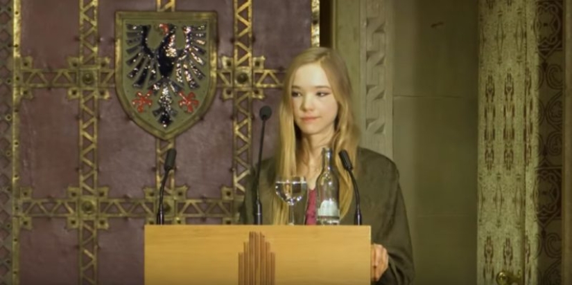 "I want you to think": who is Naomi Seibt "Anti-Greta Thunberg", rapidly gaining popularity