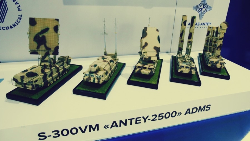 IDEX-2015: Arms exhibition in the UAE IDEX-2015: Arms exhibition in the UAE
