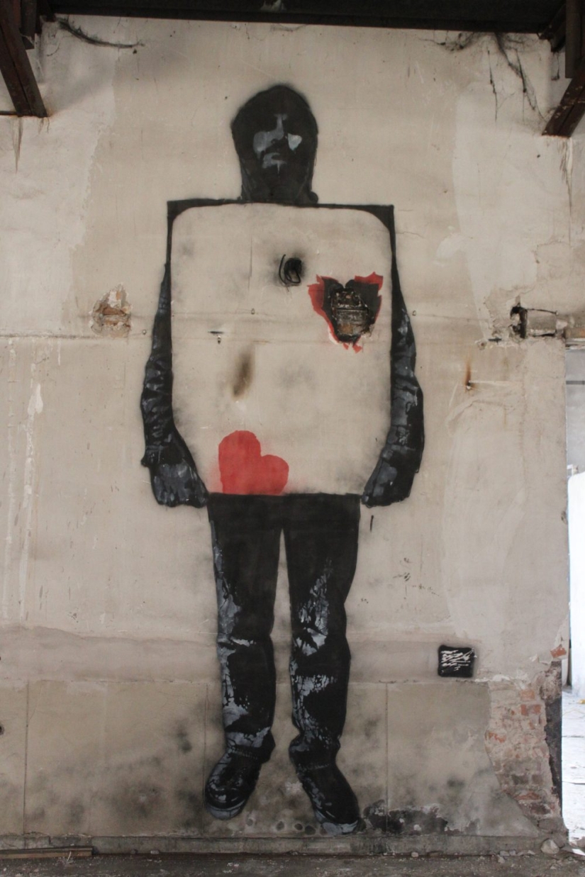 "If you get caught, you will be accused of Satanism": banned street art from two brothers from Iran "If you get caught, you will be accused of Satanism": banned street art from two brothers from Iran