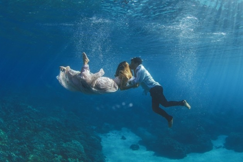 Impresionante sesión de fotos de compromiso bajo el agua Impresionante sesión de fotos de compromiso bajo el agua