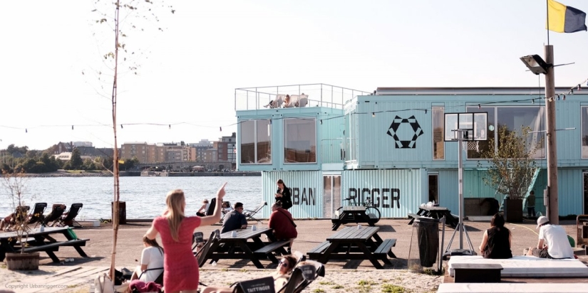 In Copenhagen, students are housed in floating shipping containers for $ 600 a month