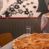 In Dublin, you can eat pizza for free and get 500 euros, but no one has coped with this task