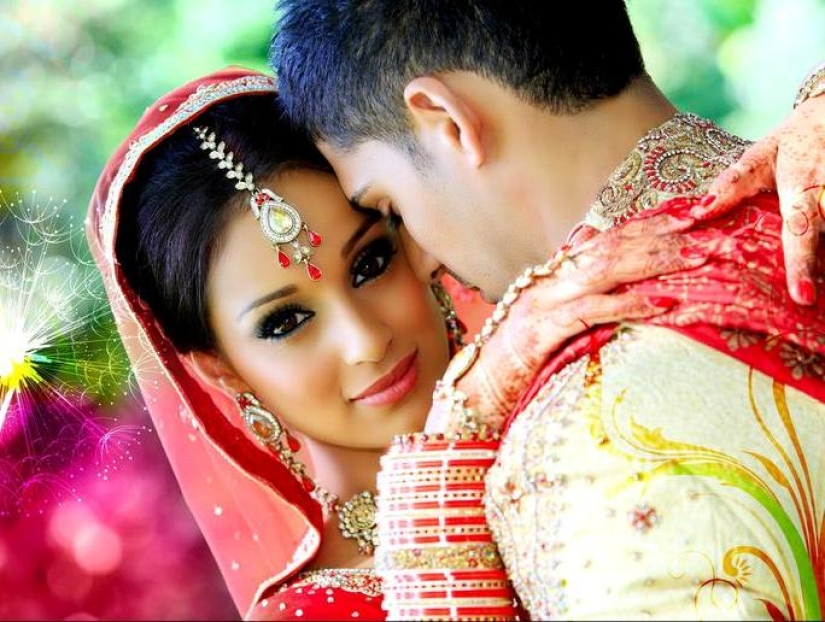 In India, parents are suing their son and his wife, because they did not give them grandchildren In India, parents are suing their son and his wife, because they did not give them grandchildren