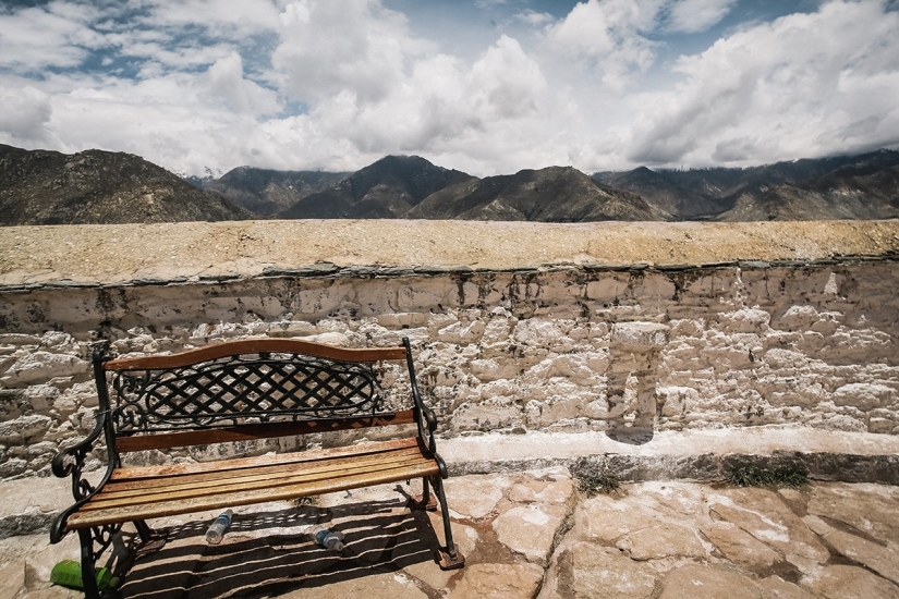 In Search of Magic: The Potala Palace In Search of Magic: The Potala Palace