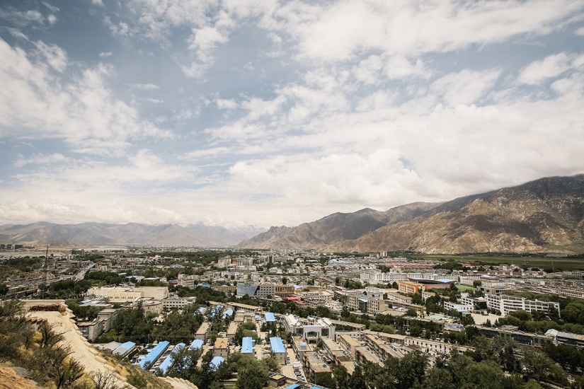 In Search of Magic: The Potala Palace In Search of Magic: The Potala Palace