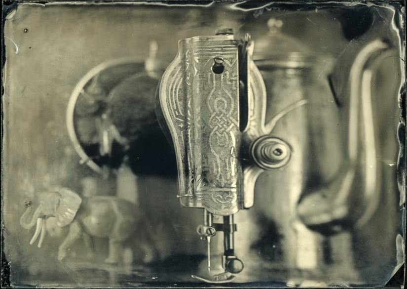 In the fabulous world of ambrotypes In the fabulous world of ambrotypes
