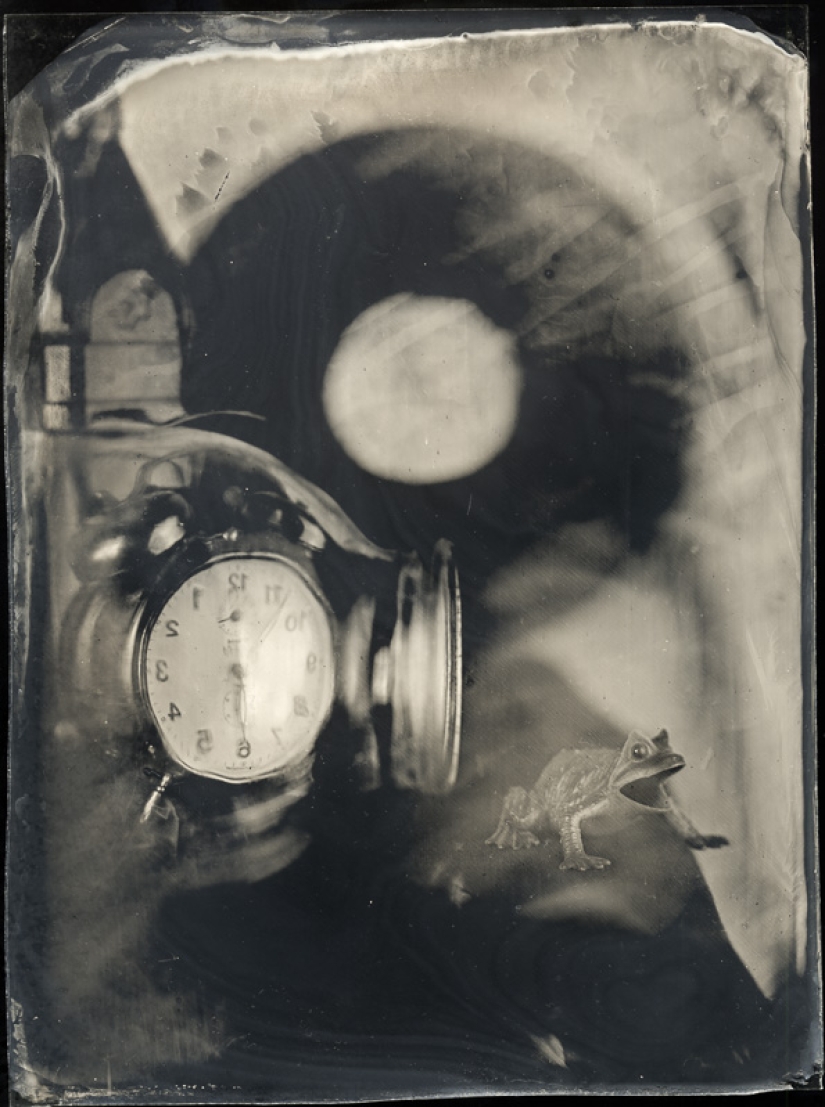 In the fabulous world of ambrotypes In the fabulous world of ambrotypes