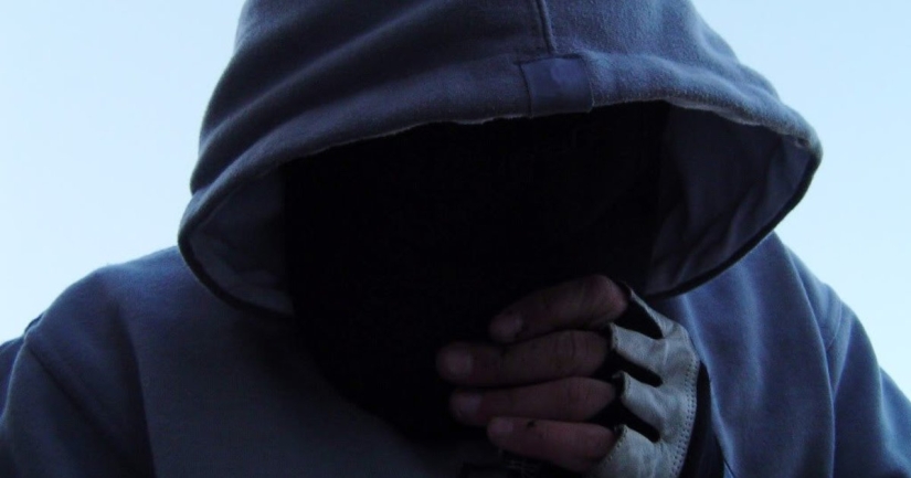 In the UK, a judge pitied a "loser thief" for his pathetic robberies
