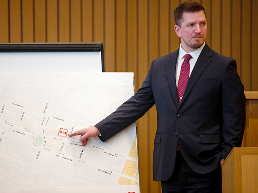 In the USA, the author of the book "How to kill a husband" is being tried for the murder of a spouse In the USA, the author of the book "How to kill a husband" is being tried for the murder of a spouse