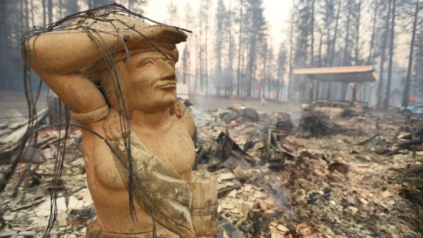 Incendios forestales en California: la ciudad de Paradise incendiada, Malibú evacuada
