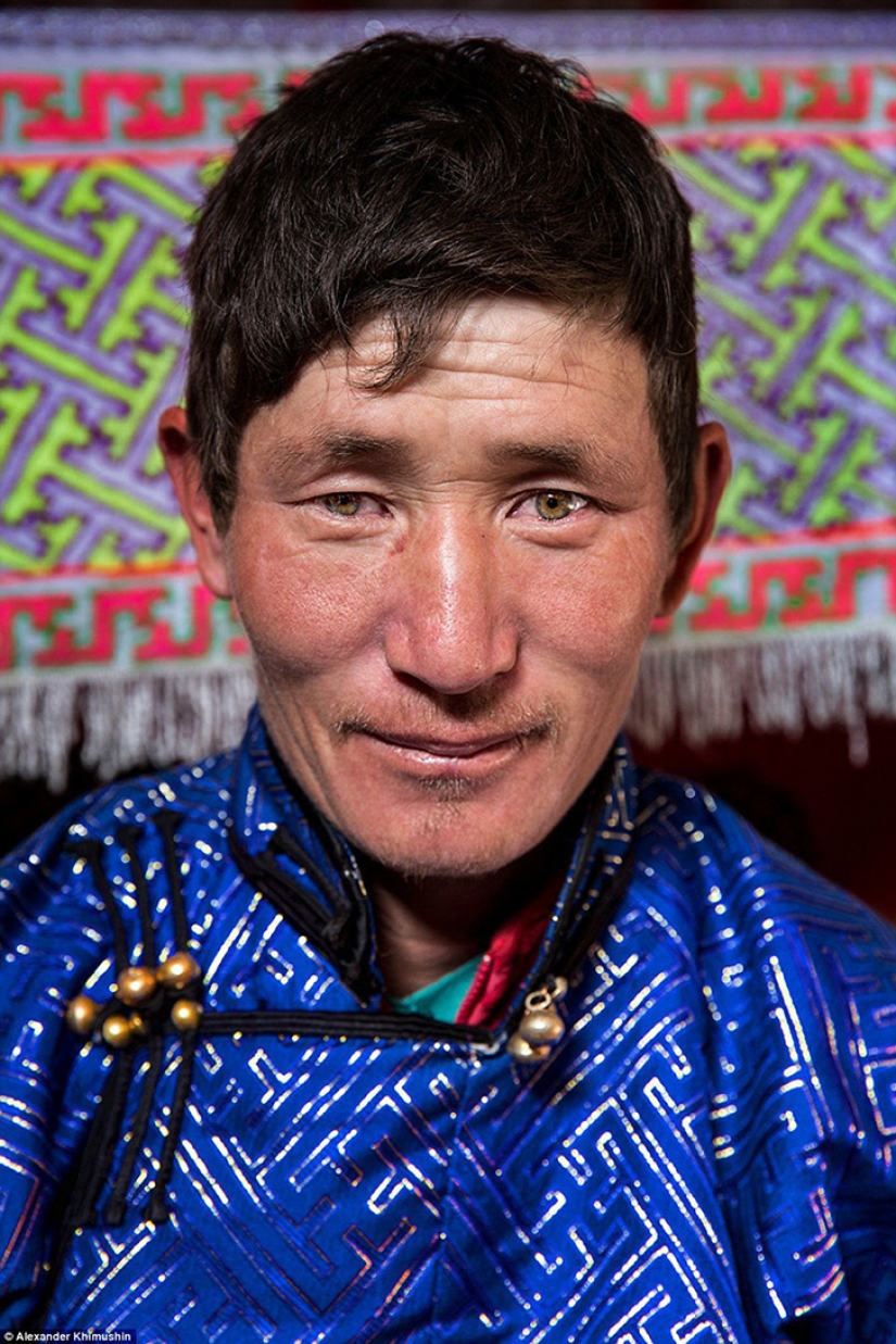 Incredible portraits of people from the most remote corners of the planet Incredible portraits of people from the most remote corners of the planet
