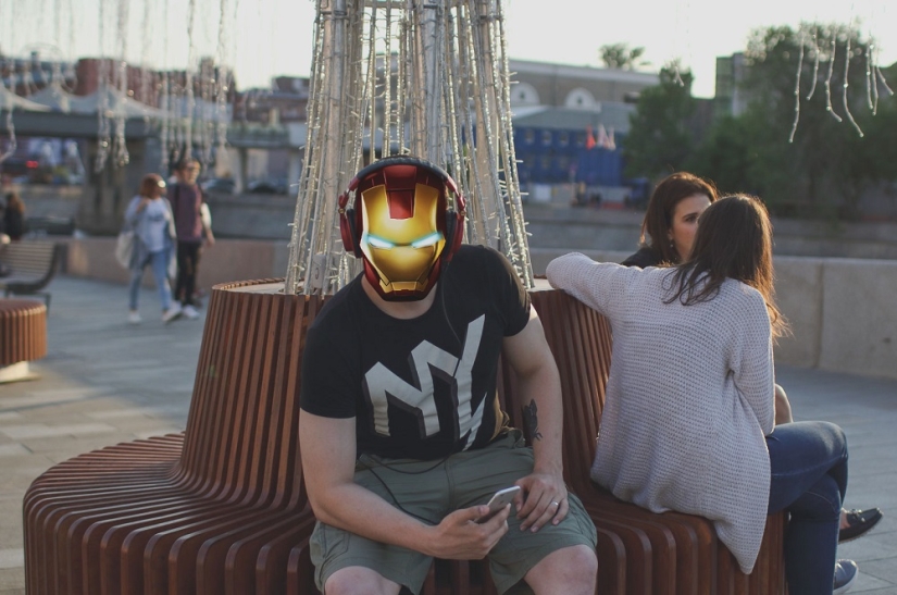 Infinity Basses: how headphones turn an ordinary person into a superhero