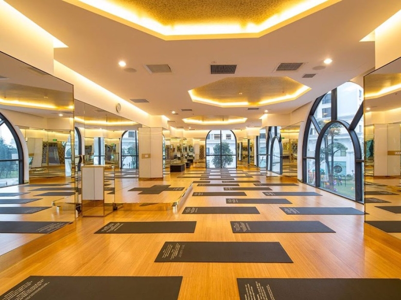 Inside a fitness center with a subscription cost of 24 thousand dollars a year
