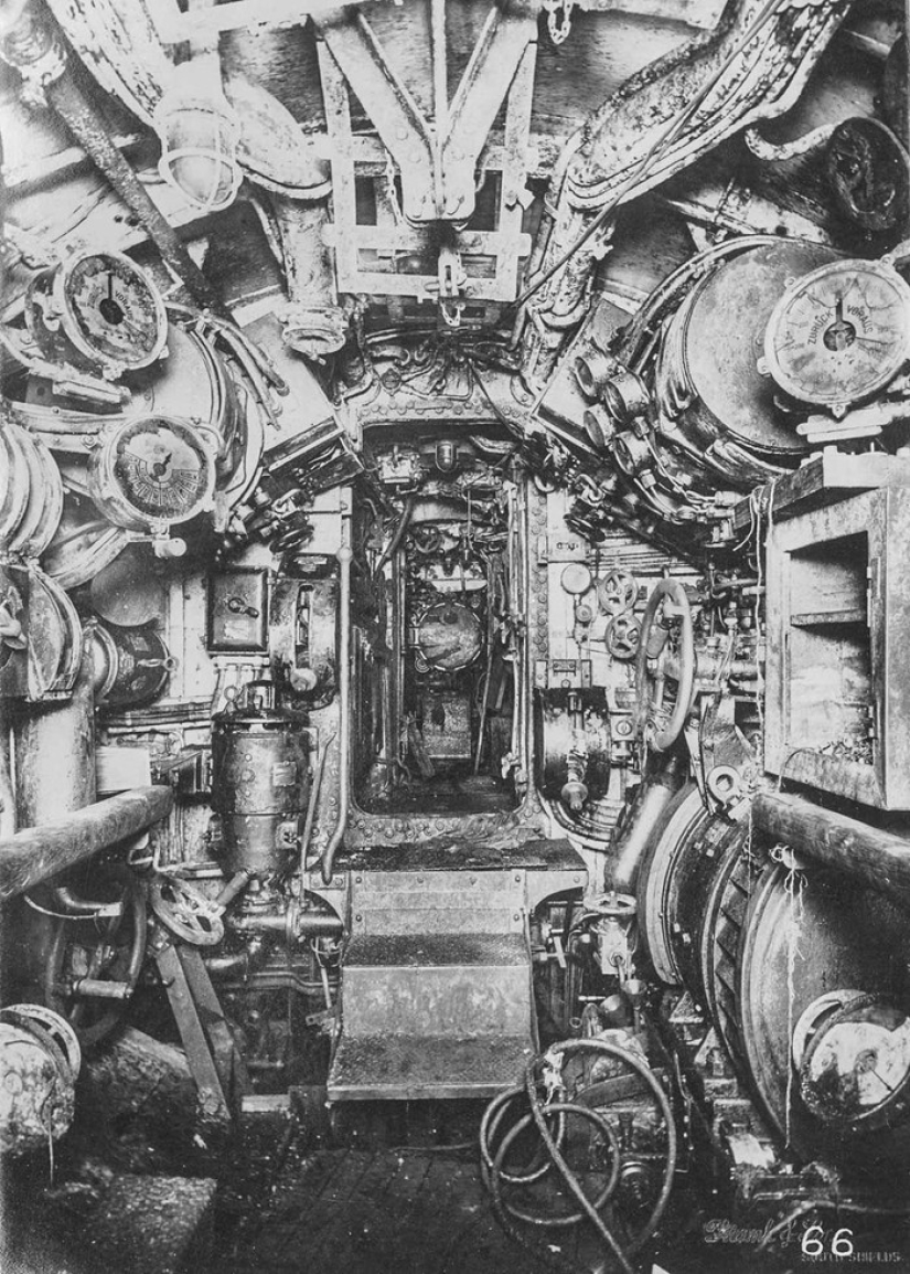 Inside a German World War I submarine