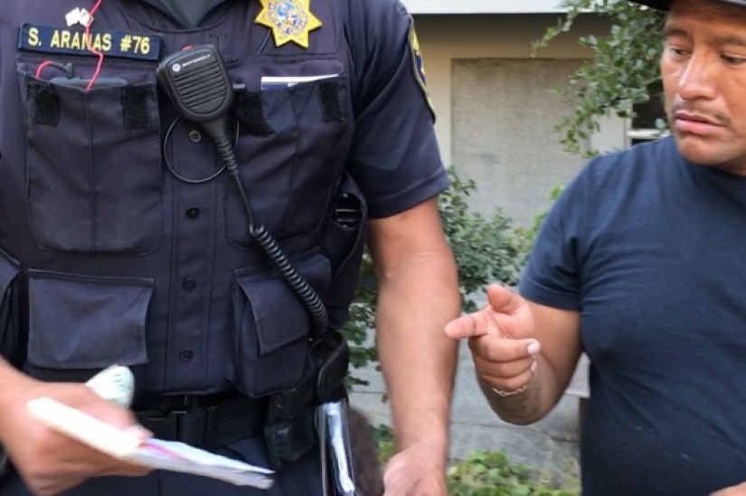 Internet against police lawlessness: 70 thousand dollars were collected for the injured street vendor
