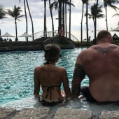 Internet trolls turned on the strongest man on the planet because of a miniature lover Internet trolls turned on the strongest man on the planet because of a miniature lover