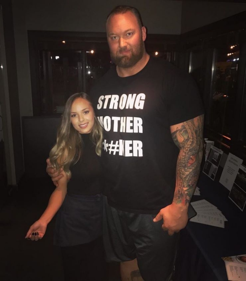 Internet trolls turned on the strongest man on the planet because of a miniature lover
