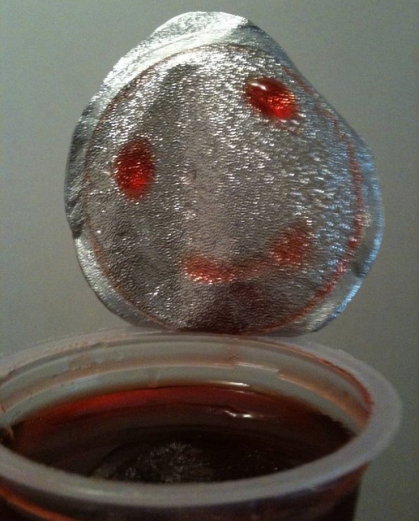 Internet users showed us 15 faces in the most unexpected objects