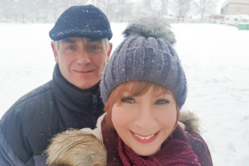 It will come in handy on the farm: for 15 years, the husband gives his wife only useful gifts