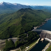 Jakasia desde una altura: Parque Natural Ergaki, Central hidroeléctrica Sayano-Shushenskaya y Abakan
