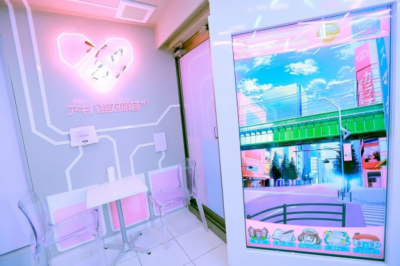 Japanese chorus girls will show you a different reality: the most popular kawaii cafe has opened in Akihabara