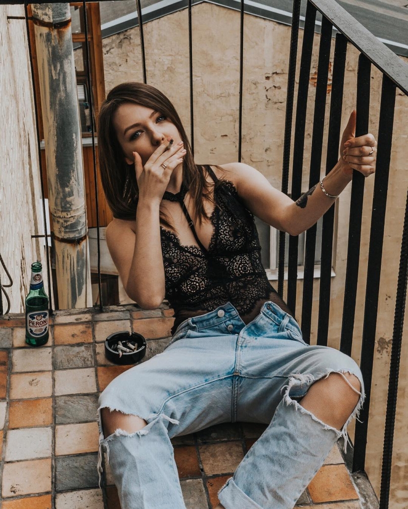 Joven, hermosa, desnuda: más de 20 fotos sinceras de hijas estrellas Joven, hermosa, desnuda: más de 20 fotos sinceras de hijas estrellas