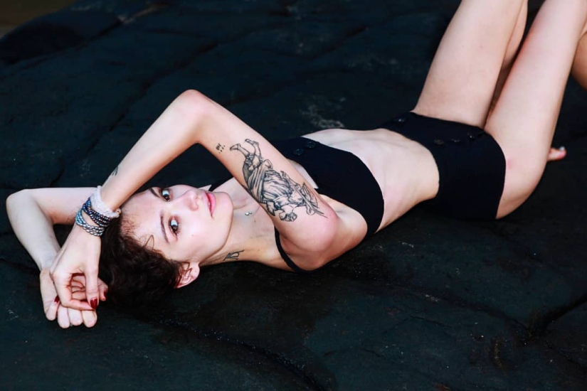 Joven, hermosa, desnuda: más de 20 fotos sinceras de hijas estrellas Joven, hermosa, desnuda: más de 20 fotos sinceras de hijas estrellas