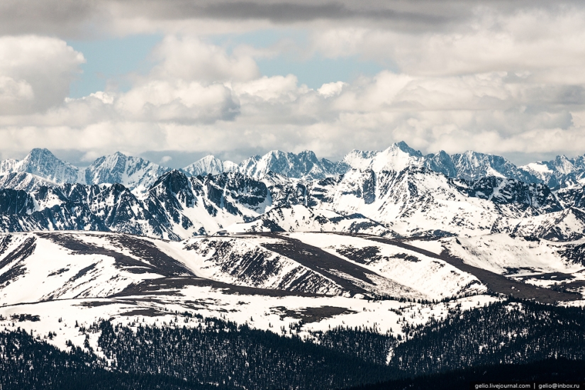 Khakassia from a height: Ergaki Nature Park, Sayano-Shushenskaya HPP and Abakan