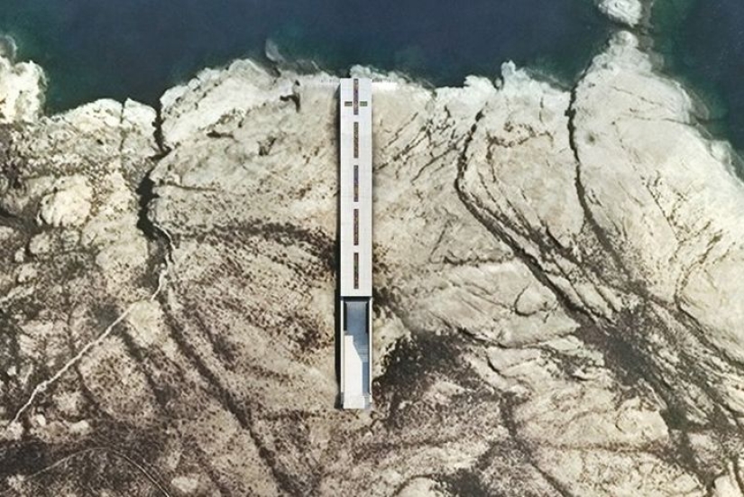 La capilla en el acantilado sobre el acantilado es el lugar perfecto para reflexionar sobre lo eterno La capilla en el acantilado sobre el acantilado es el lugar perfecto para reflexionar sobre lo eterno