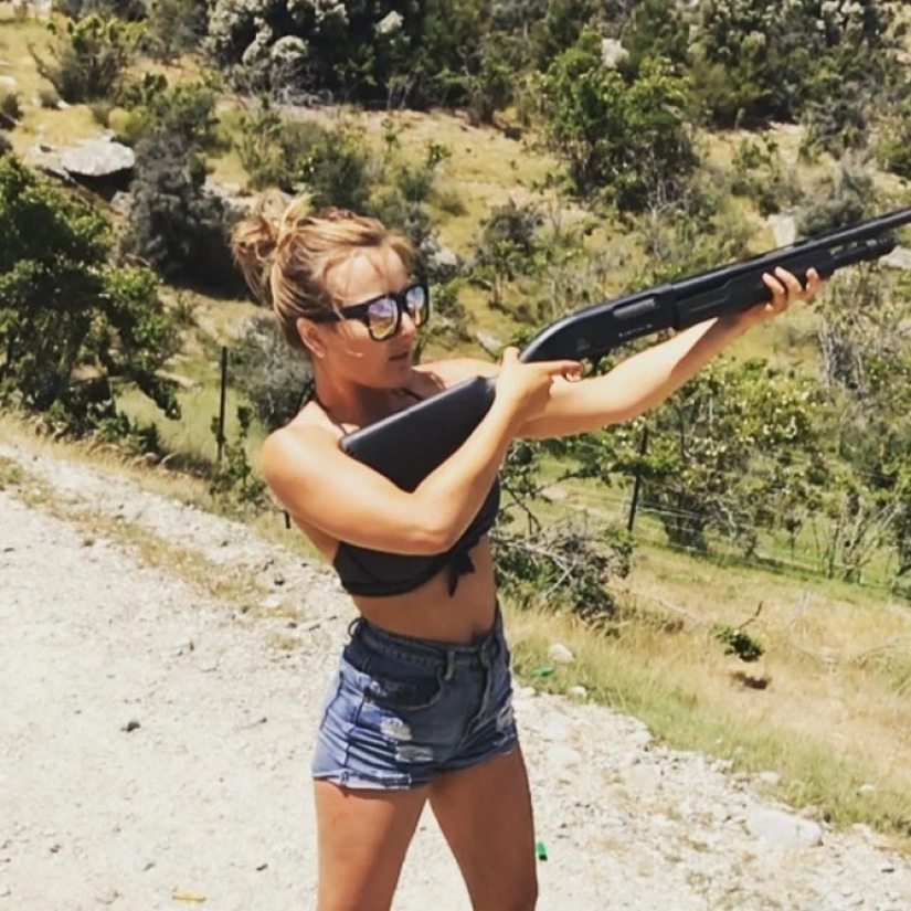 La cazadora fue duramente criticada por publicar fotos sinceras con presas