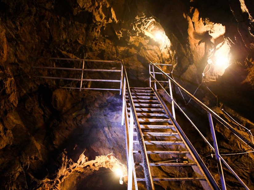 La ciudad subterránea secreta de Hitler La ciudad subterránea secreta de Hitler