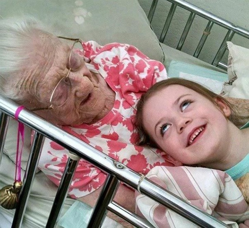 La diferencia en la eternidad: bisabuelas con bisnietos, cuya diferencia de edad es de más de 100 años
