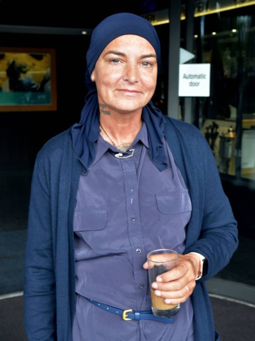 La escandalosa cantante irlandesa Sinead O'Connor apareció en un programa de televisión con un atuendo islámico La escandalosa cantante irlandesa Sinead O'Connor apareció en un programa de televisión con un atuendo islámico