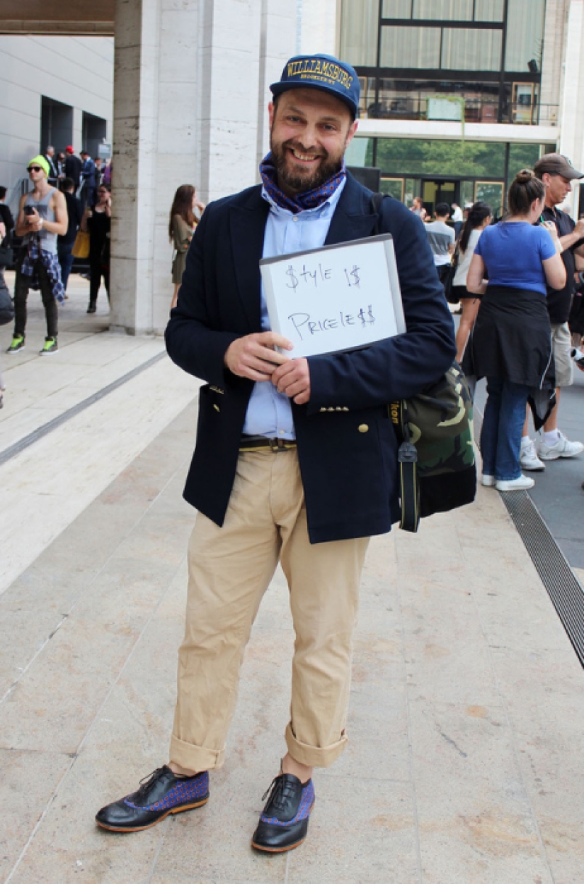 La gente en las calles de Nueva York admitió cuánto costaba su ropa