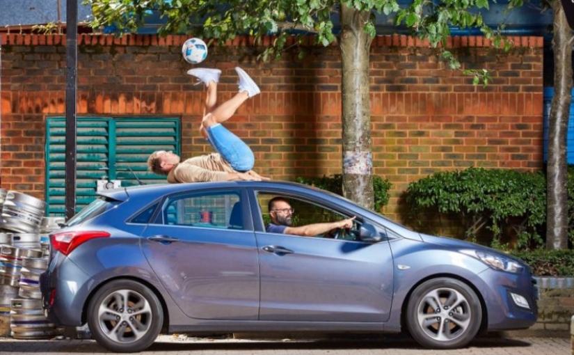 La gimnasta más antigua del mundo y un enorme caminante: ¿qué han preparado los autores del Libro Guinness de los Récords 2019 para el público? La gimnasta más antigua del mundo y un enorme caminante: ¿qué han preparado los autores del Libro Guinness de los Récords 2019 para el público?