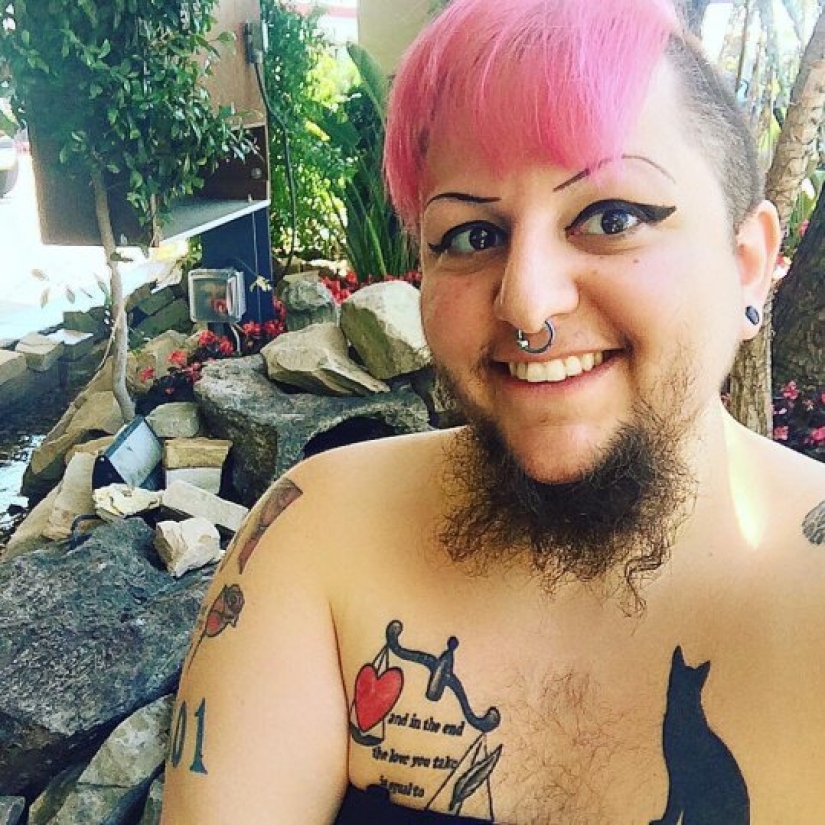 La historia de amor de una mujer barbuda y un satanista que se casaron gracias a las redes sociales