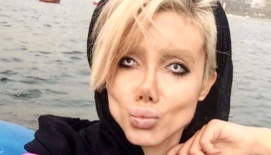 La iraní Angelina Jolie fue encarcelada por cargos de blasfemia La iraní Angelina Jolie fue encarcelada por cargos de blasfemia