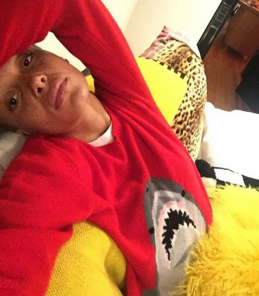 La modelo del año fue Adva Aboa, una feminista negra afeitada La modelo del año fue Adva Aboa, una feminista negra afeitada