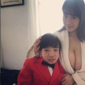 La nueva estrella del porno japonés: un programador de 24 años que parece un niño