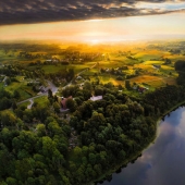 La pequeña Lituania, resulta, es increíblemente hermosa