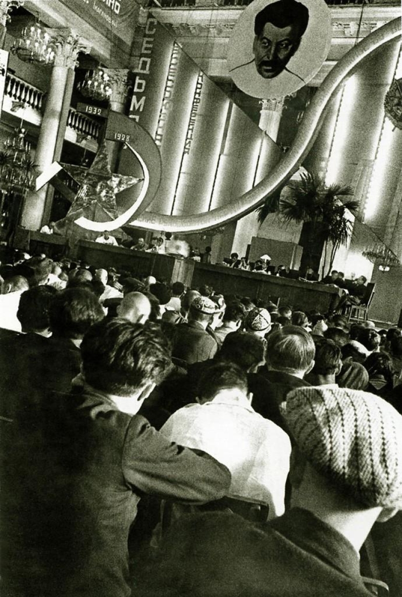 La URSS de los años 30 y 40 en las icónicas obras de Boris Ignatovich La URSS de los años 30 y 40 en las icónicas obras de Boris Ignatovich