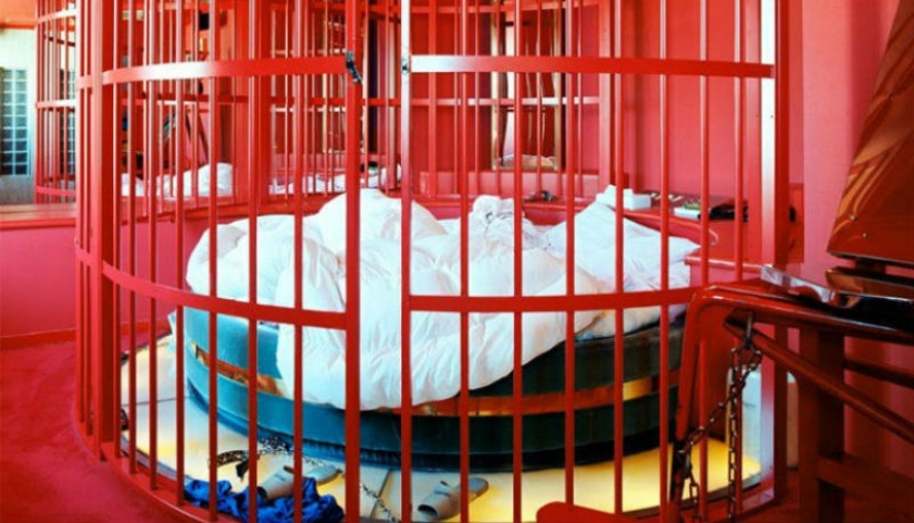 Lair of playful lust: what Japanese sex hotels look like Lair of playful lust: what Japanese sex hotels look like