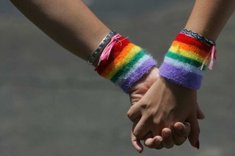 Lesbians can be "calculated" on the fingers of their hands — a new discovery by British scientists Lesbians can be "calculated" on the fingers of their hands — a new discovery by British scientists