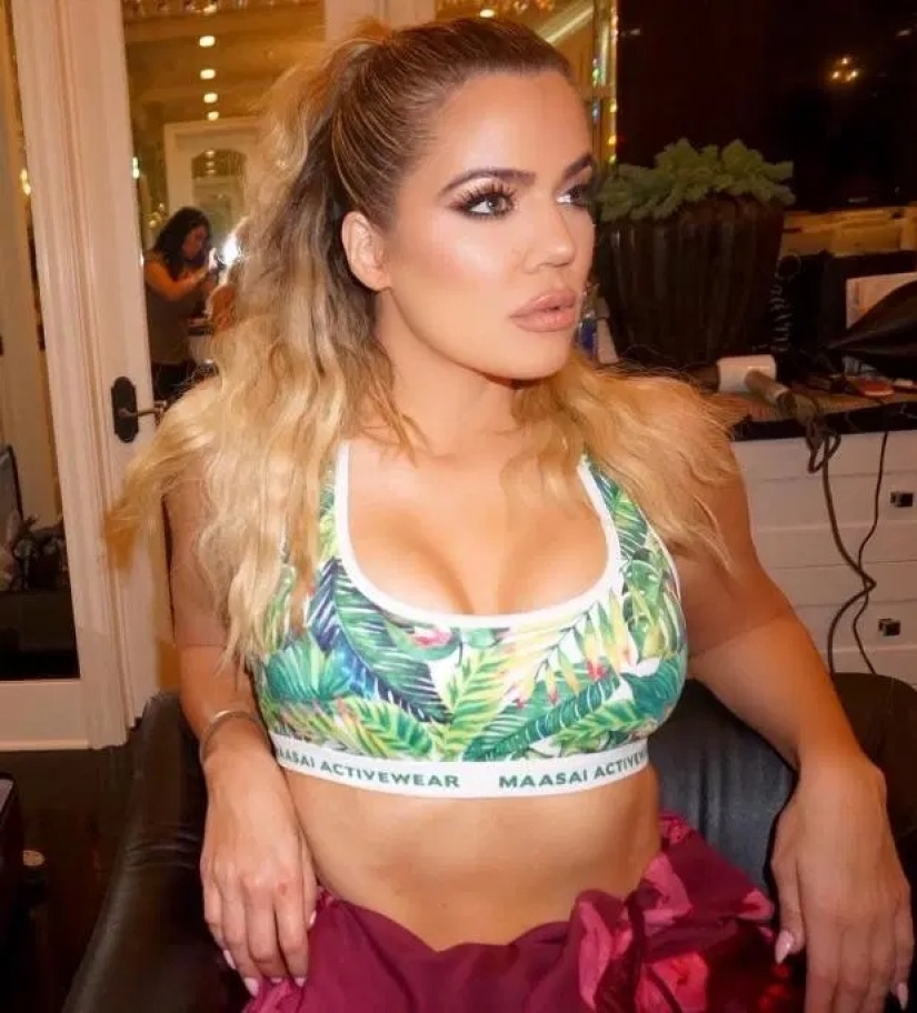Life hacks of youth and seduction: secrets of a beautiful bust from world stars