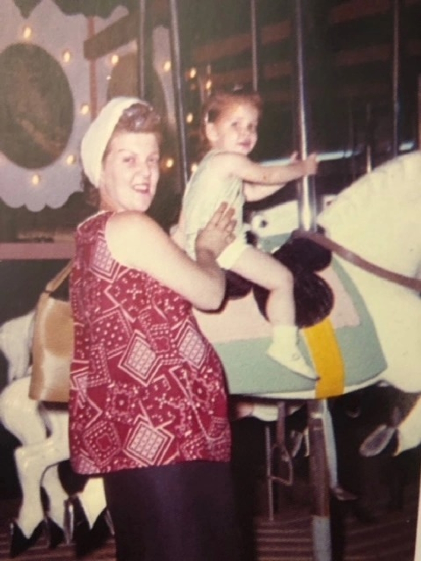 Living under a false name: an American found out that he is a completely different person