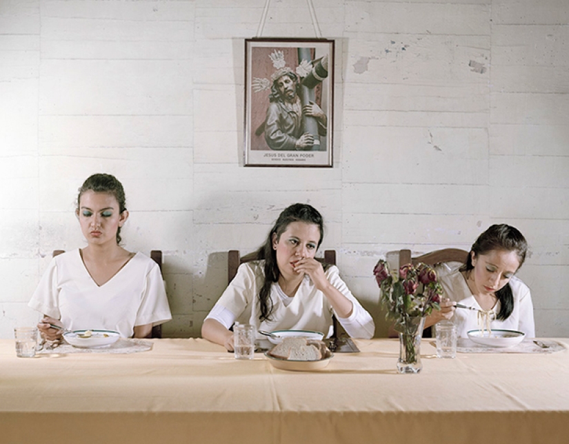 Lo que está sucediendo detrás de las puertas de las clínicas cerradas para el "tratamiento" de los homosexuales