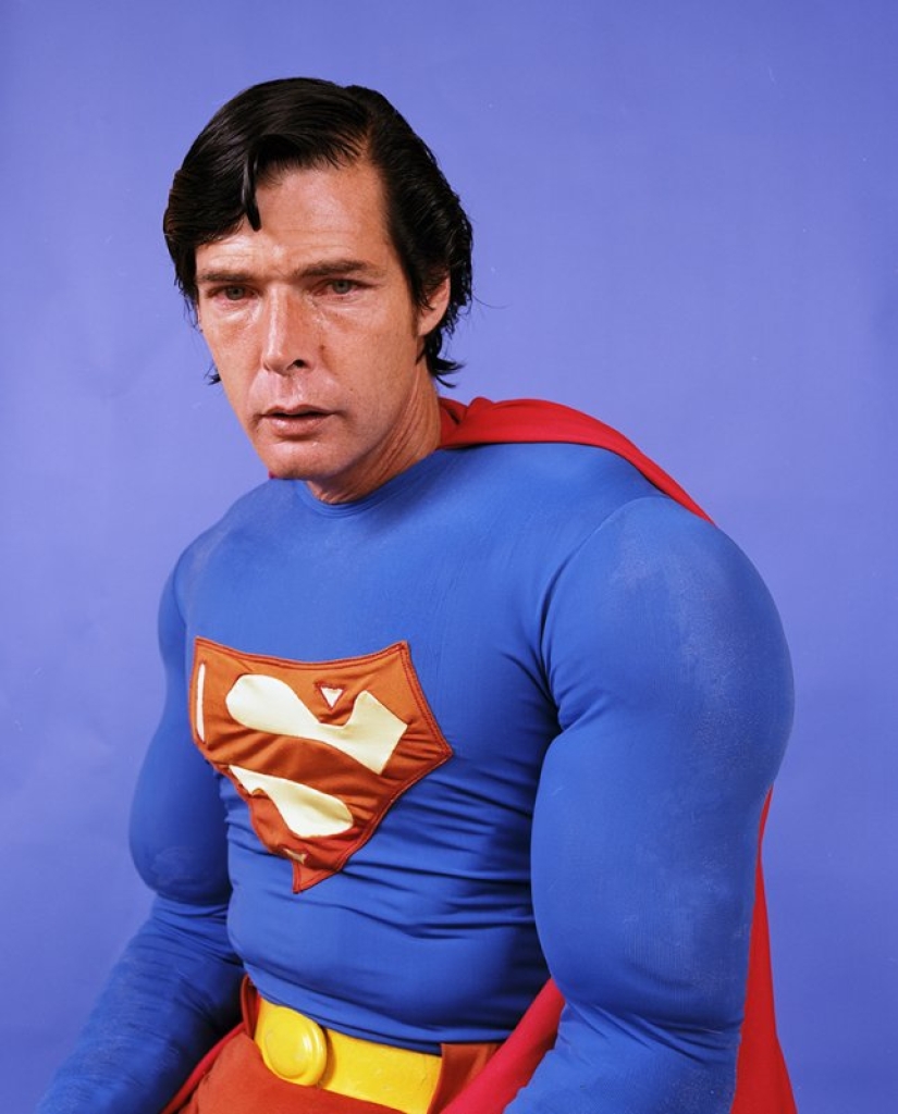 Los héroes también lloran Los héroes también lloran